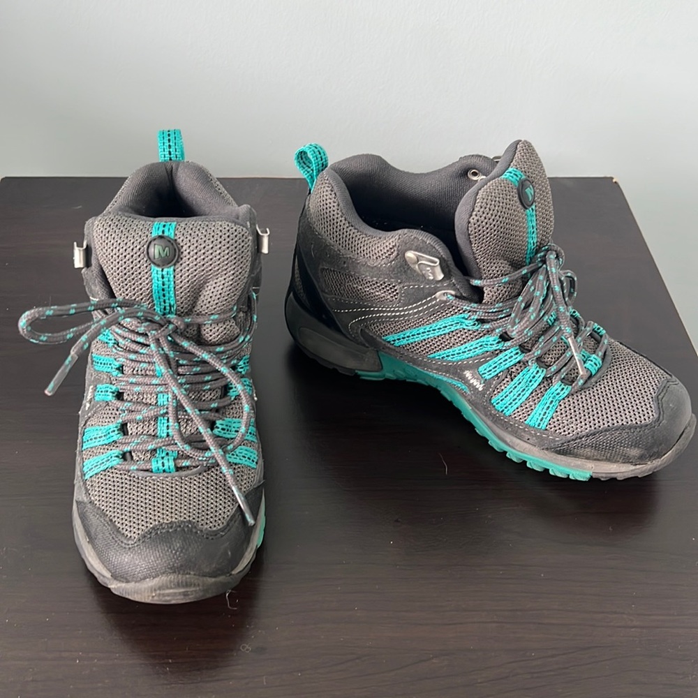 Merrell Women’s Air Cushion Hiking Boots